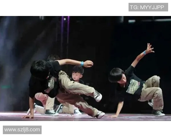 实时新闻南京街舞队的文化认同与团队意识探讨舞动城市的灵魂与激情